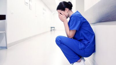 नेपालमा कोरोनाका कारण २९ प्रतिशत चिकित्सक, नर्समा ‘डिप्रेसन’का लक्षण