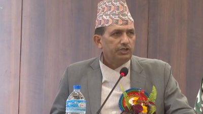 स्वास्थ्यमन्त्रीको परिवारका सदस्यमा कोरोना देखिएपछि मन्त्री क्वारेन्टिनमा