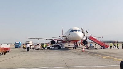 भारतबाट १० लाख डोज खोप काठमाडौं आइपुग्यो