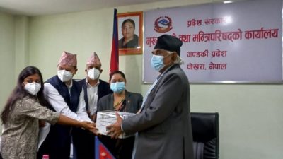 गण्डकी प्रदेश सरकारलाई ८५ लाख रुपैयाँ बराबरको स्वास्थ्य सामाग्री हस्तान्तरण