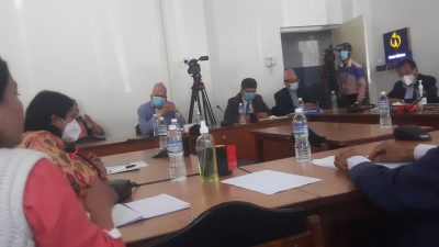 गरिब र जेहेन्दारलाई चिकित्सा शिक्षामा छात्रवृति दिलाउनु