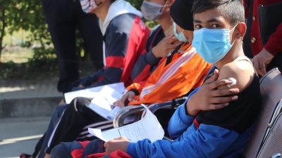 फाइजरको खोप लागाउदै १८ वर्षमुनिका बालबालिका [फोटो फिचर]