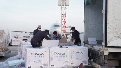 कोभ्याक्सअन्तर्गत ७ लाख २५ हजार डोज कोभिशिल्ड खोप आइपुग्यो