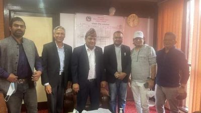 कानुनविपरित औषधीको मुल्यवृद्धि गर्ने महानिर्देशकलाई कारवाही नगर्न माग गर्दै स्वास्थ्य&hellip;