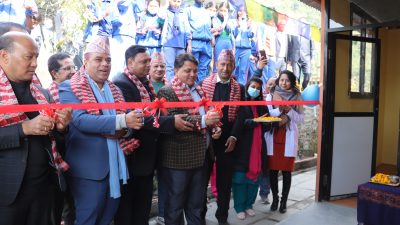 कुण्डलिनी स्कुलमा प्राथमिक स्वास्थ्य उपचार केन्द्र