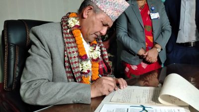 स्वास्थ्यमन्त्रीको पहिलो निर्णयः ग्लोबल फण्डका कार्यक्रम सरकारले आफै सञ्चालन गर्न&hellip;