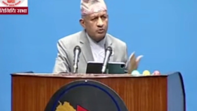 प्रदीप ज्ञवालीले डा. गोविन्द केसीलाई भने, ‘रेडिमेड अनशनशास्त्री’