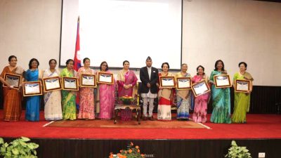 उत्कृष्ट योगदान दिएका १५ जना महिला चिकित्सकले पाए ‘वुमन इन&hellip;